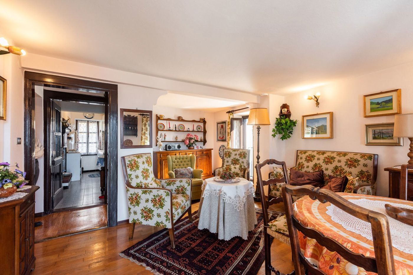 Casa indipendente in vendita a Ponna