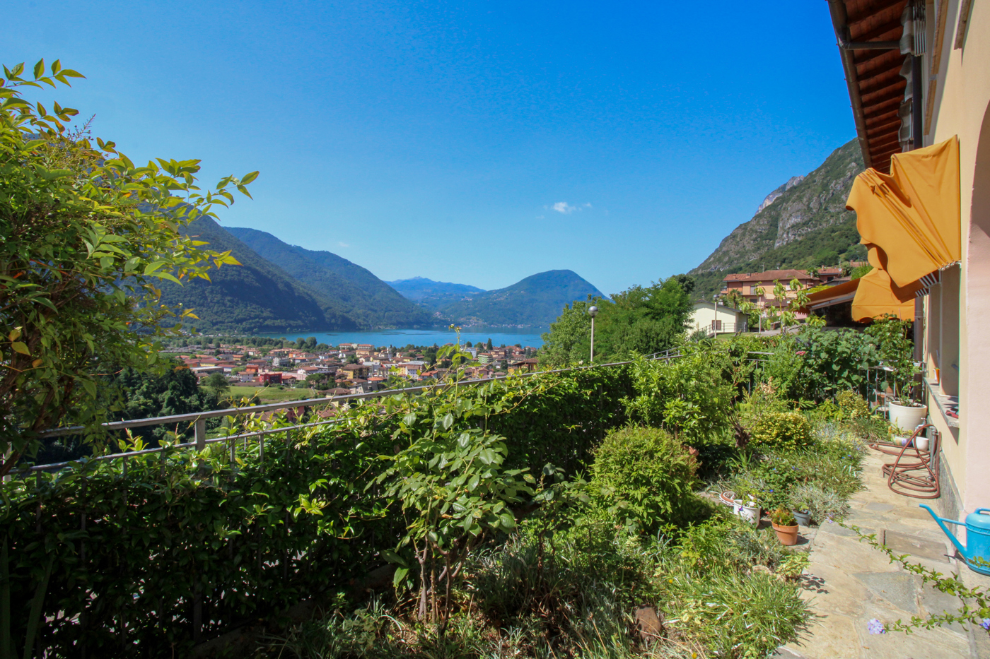 Appartamento in vendita a Porlezza