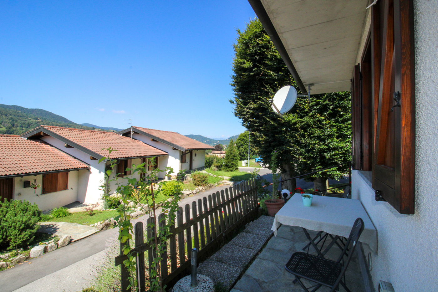 Quadrilocale in vendita a Centro Valle Intelvi