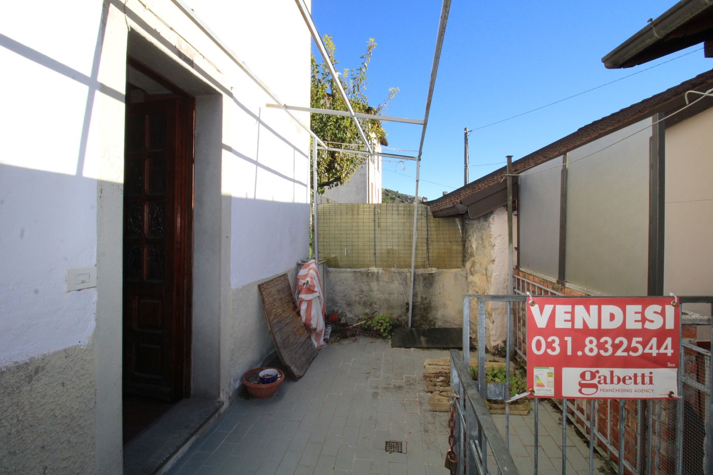 Casa indipendente vista lago a Pigra