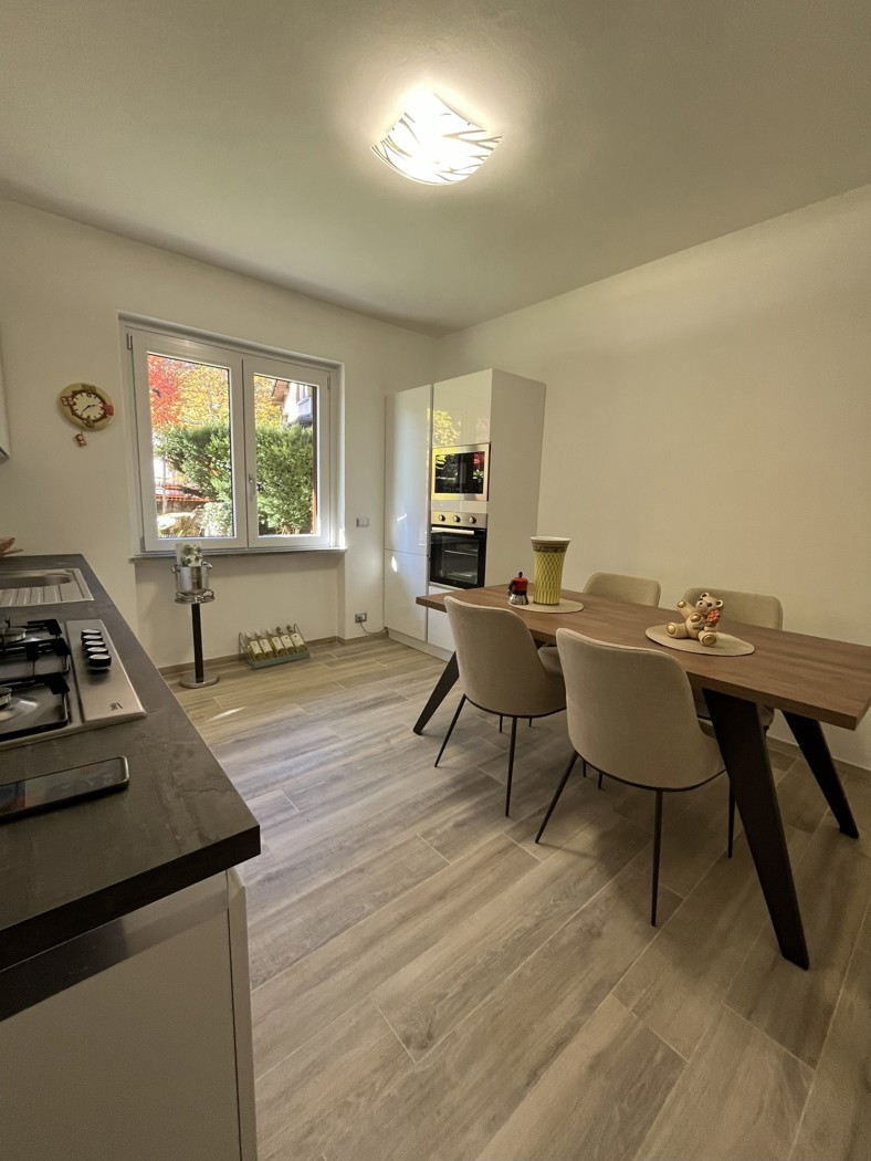 Trilocale in vendita a Alta Valle Intelvi