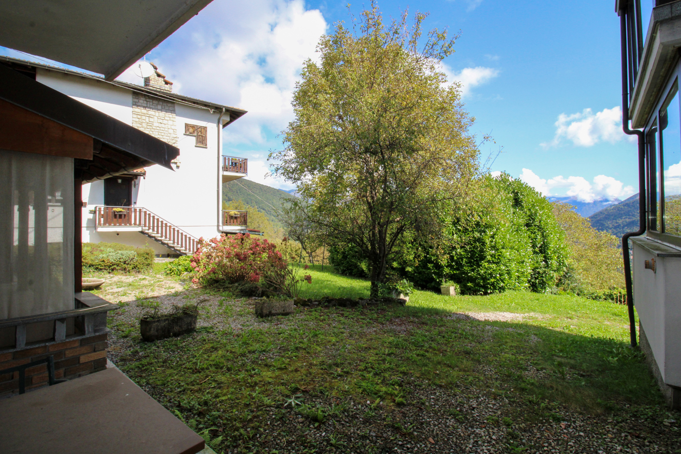 Trilocale in vendita a Alta Valle Intelvi