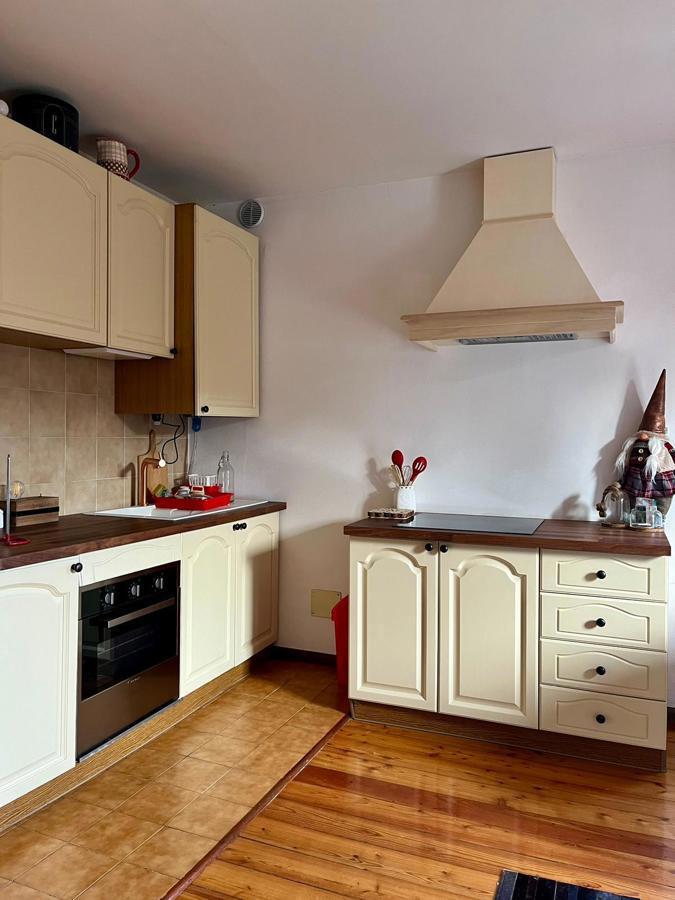 Bilocale arredato in affitto a Alta Valle Intelvi