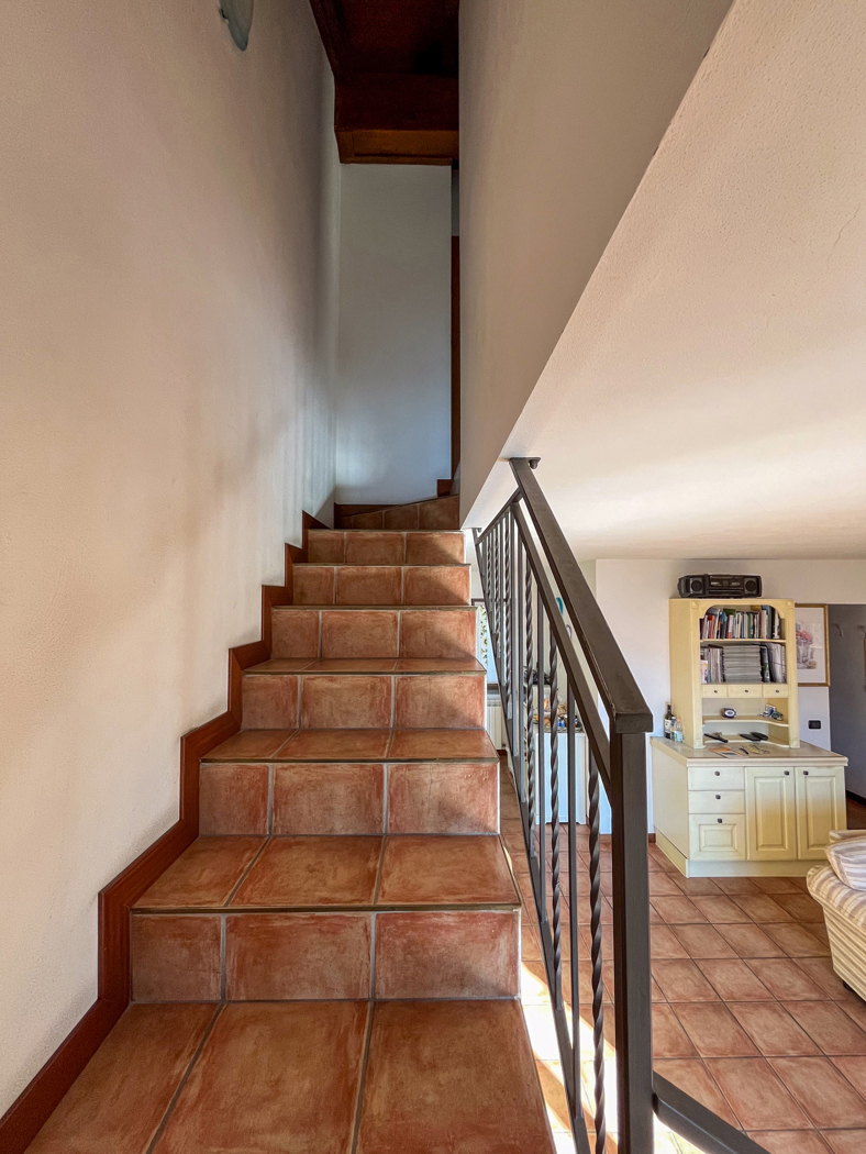 Trilocale con giardino a Blessagno