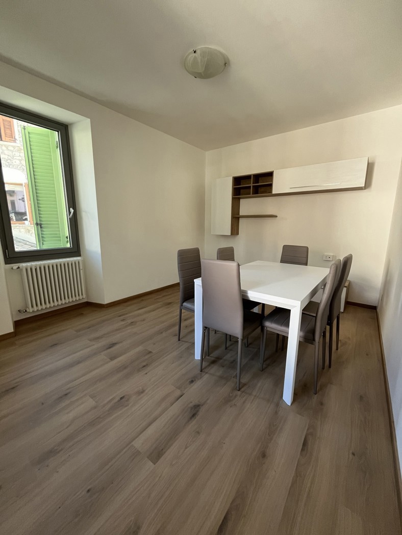 Trilocale in affitto a Centro Valle Intelvi