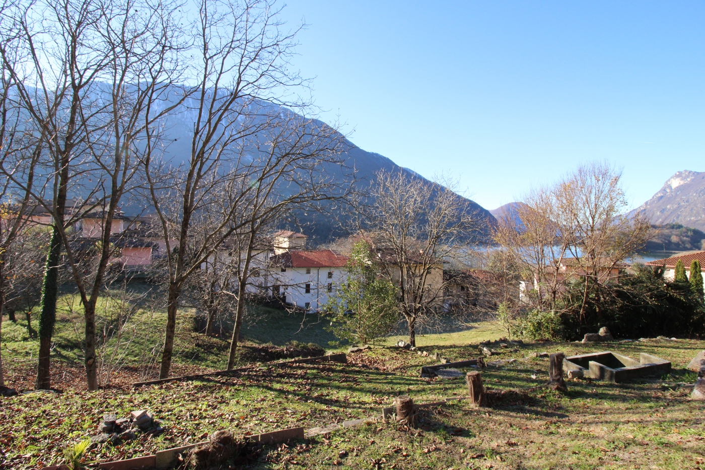 Terreno Edificabile in vendita a Carlazzo