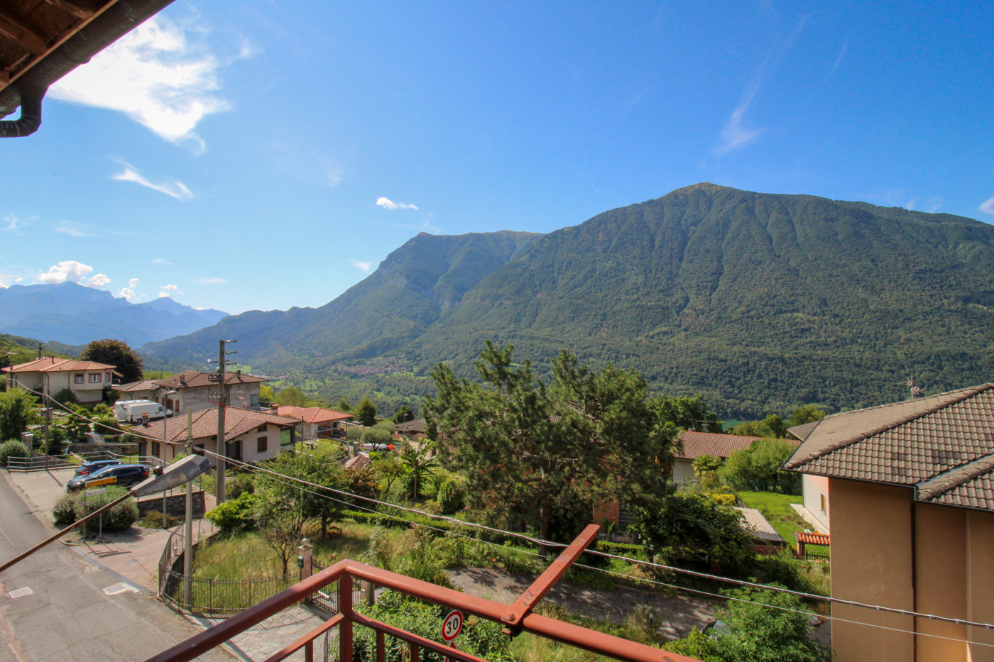 Casa indipendente in vendita a Porlezza