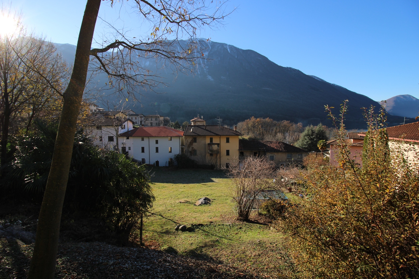 Terreno Edificabile in vendita a Carlazzo