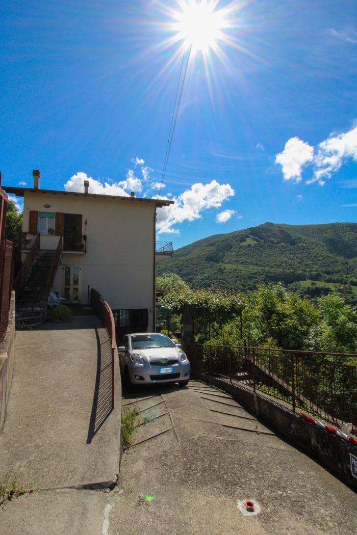 Casa indipendente con giardino a Ponna