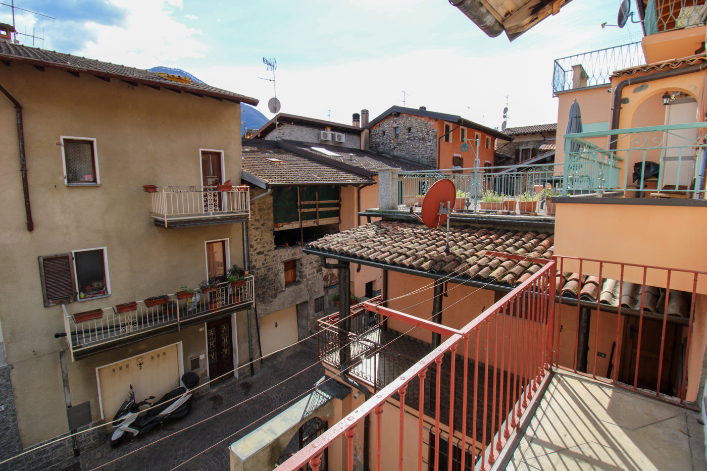 Trilocale in vendita a Porlezza