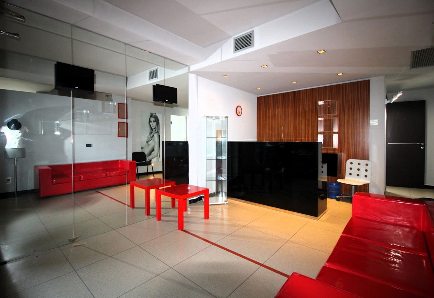 Attivit� commerciale in affitto/gestione a Centro Valle Intelvi