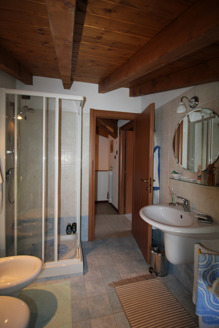 Quadrilocale in vendita a Alta Valle Intelvi