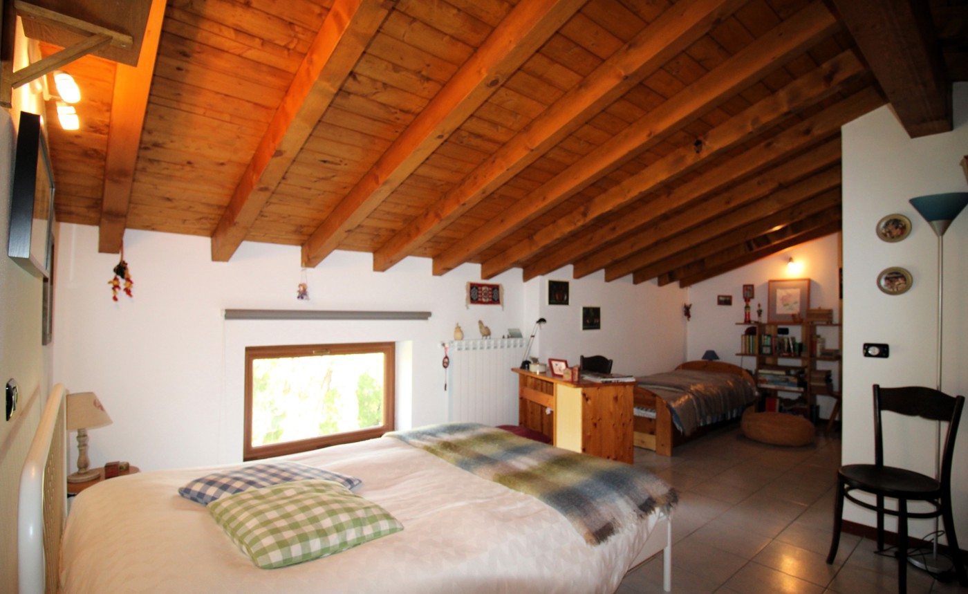 Quadrilocale in vendita a Alta Valle Intelvi