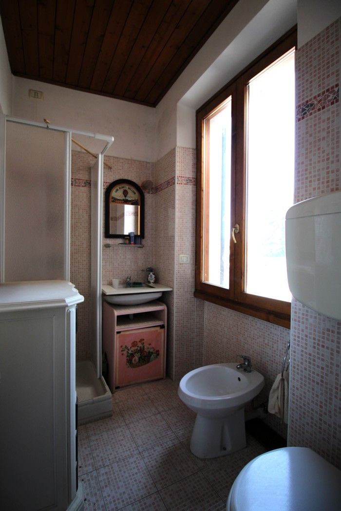 Trilocale in vendita a Alta Valle Intelvi