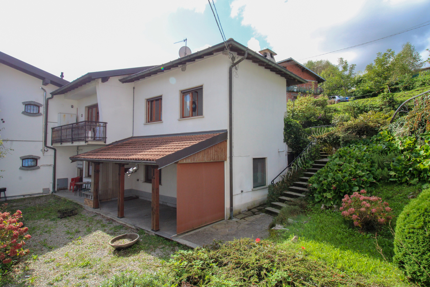 Trilocale in vendita a Alta Valle Intelvi