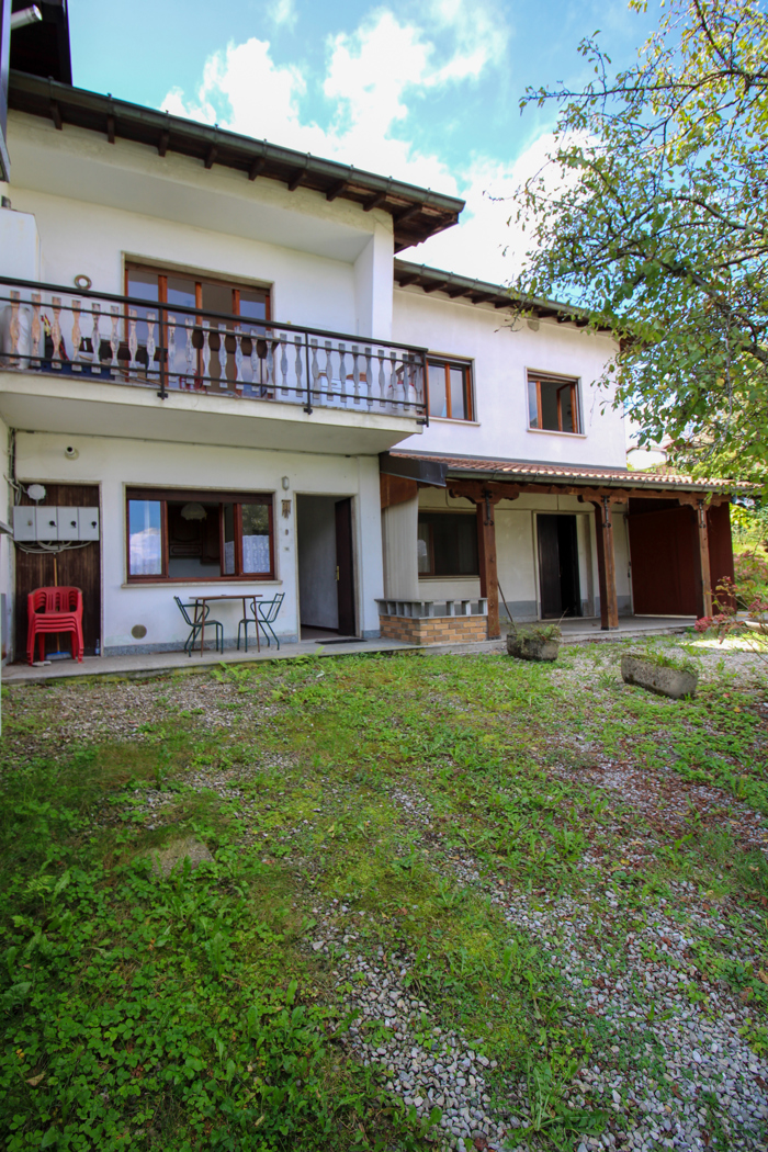 Trilocale in vendita a Alta Valle Intelvi