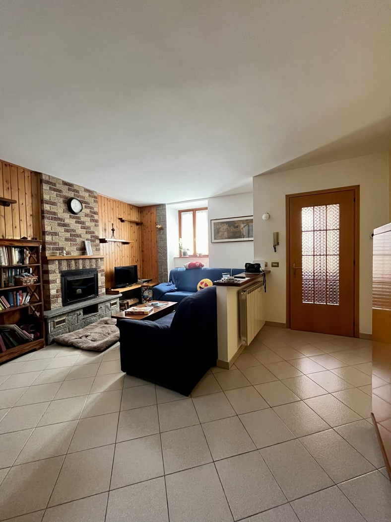 Casa indipendente in vendita a Centro Valle Intelvi
