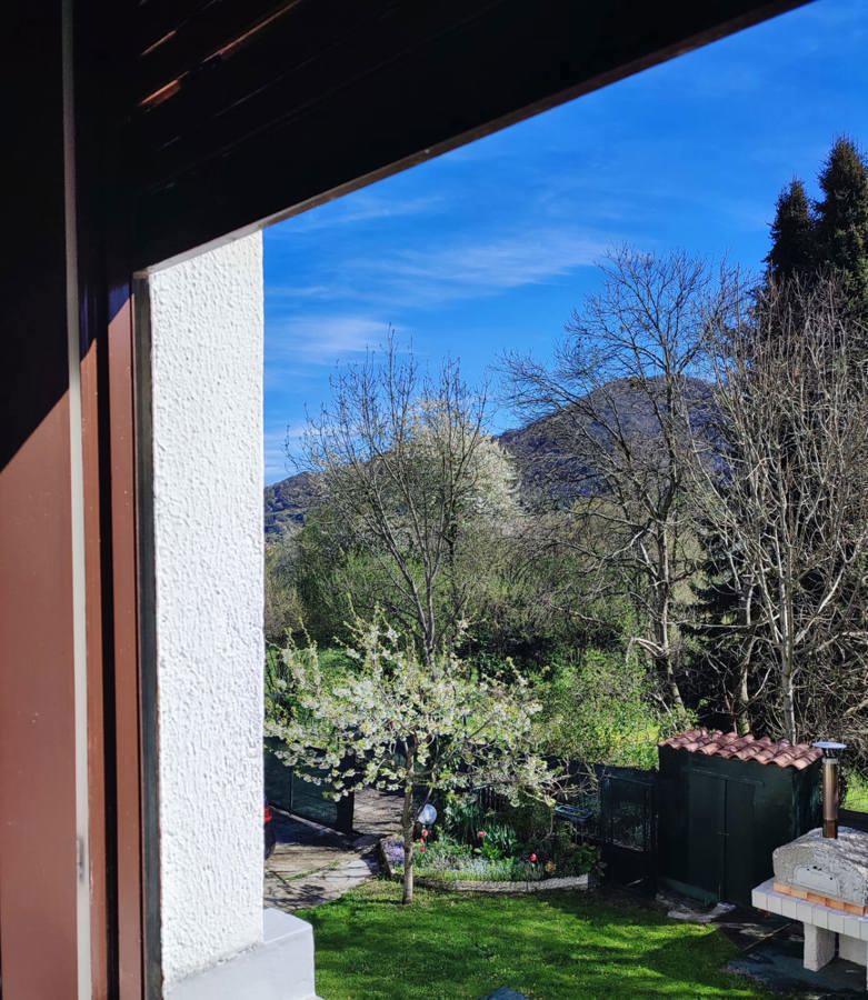 Bilocale arredato in affitto a Centro Valle Intelvi