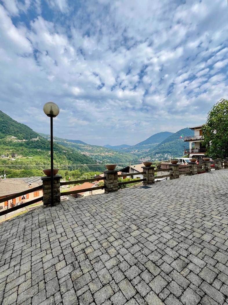 Villa in vendita a Schignano
