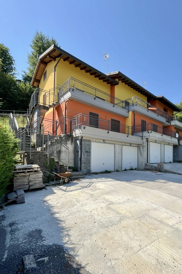 Trilocale in vendita a Laino
