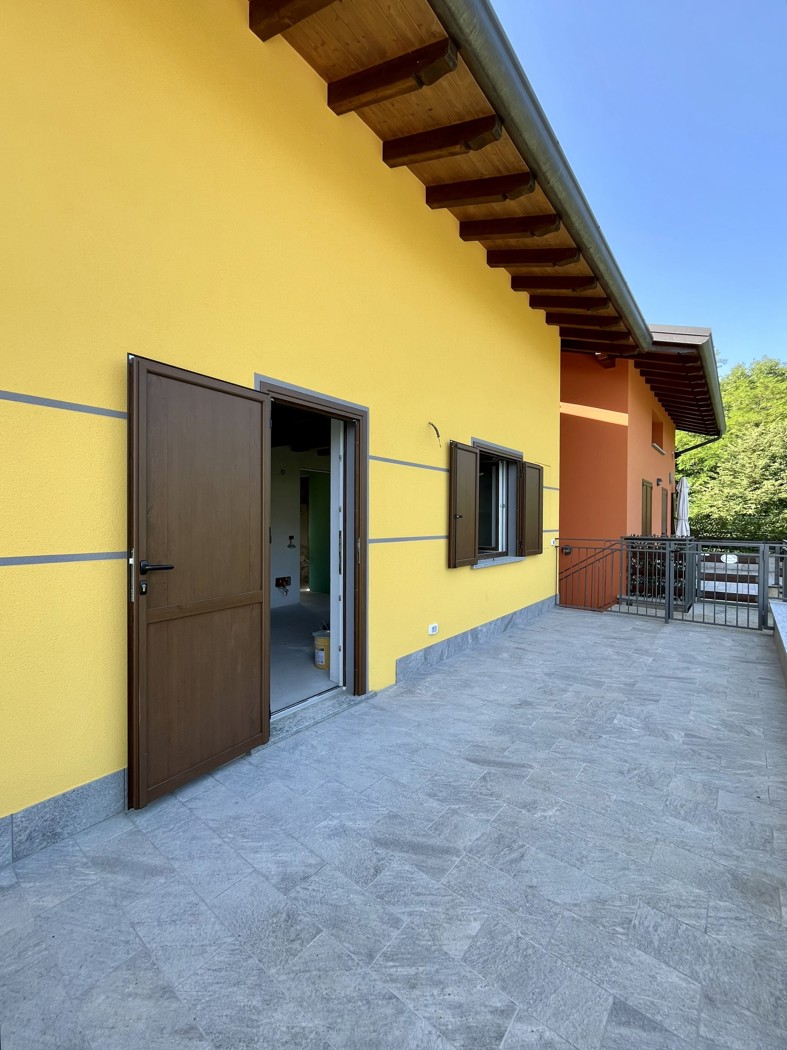 Trilocale in vendita a Laino