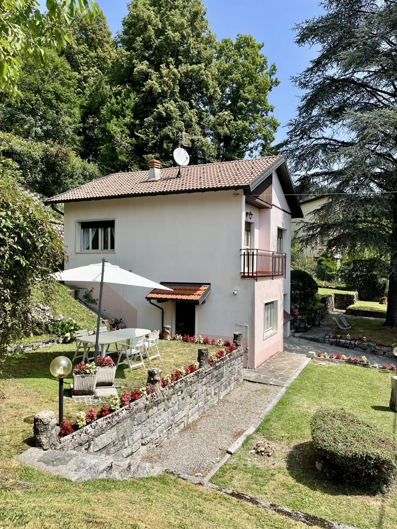 Villa in vendita a Alta Valle Intelvi