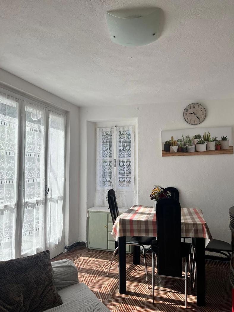 Casa indipendente in vendita a Dizzasco