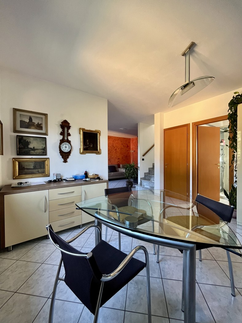 Appartamento in vendita a Dizzasco