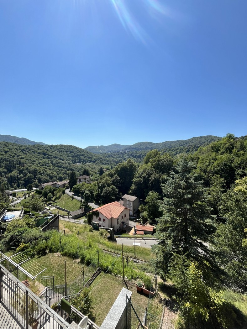 Trilocale in vendita a Alta Valle Intelvi