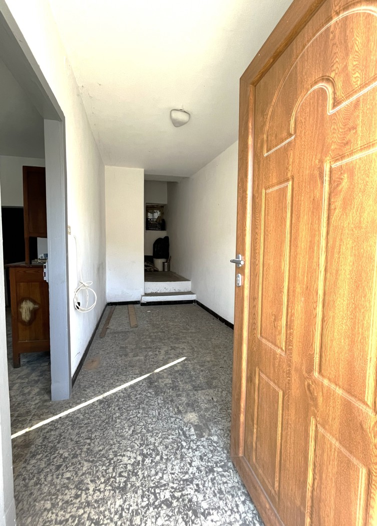 Casa indipendente da ristrutturare a San Bartolomeo Val Cavargna