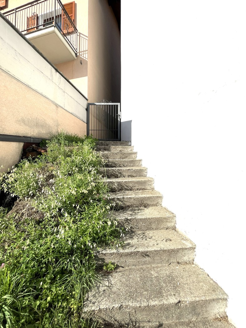 Casa indipendente da ristrutturare a San Bartolomeo Val Cavargna