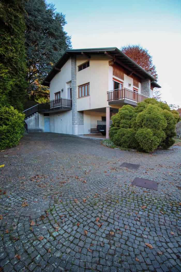 Villa in vendita a Centro Valle Intelvi