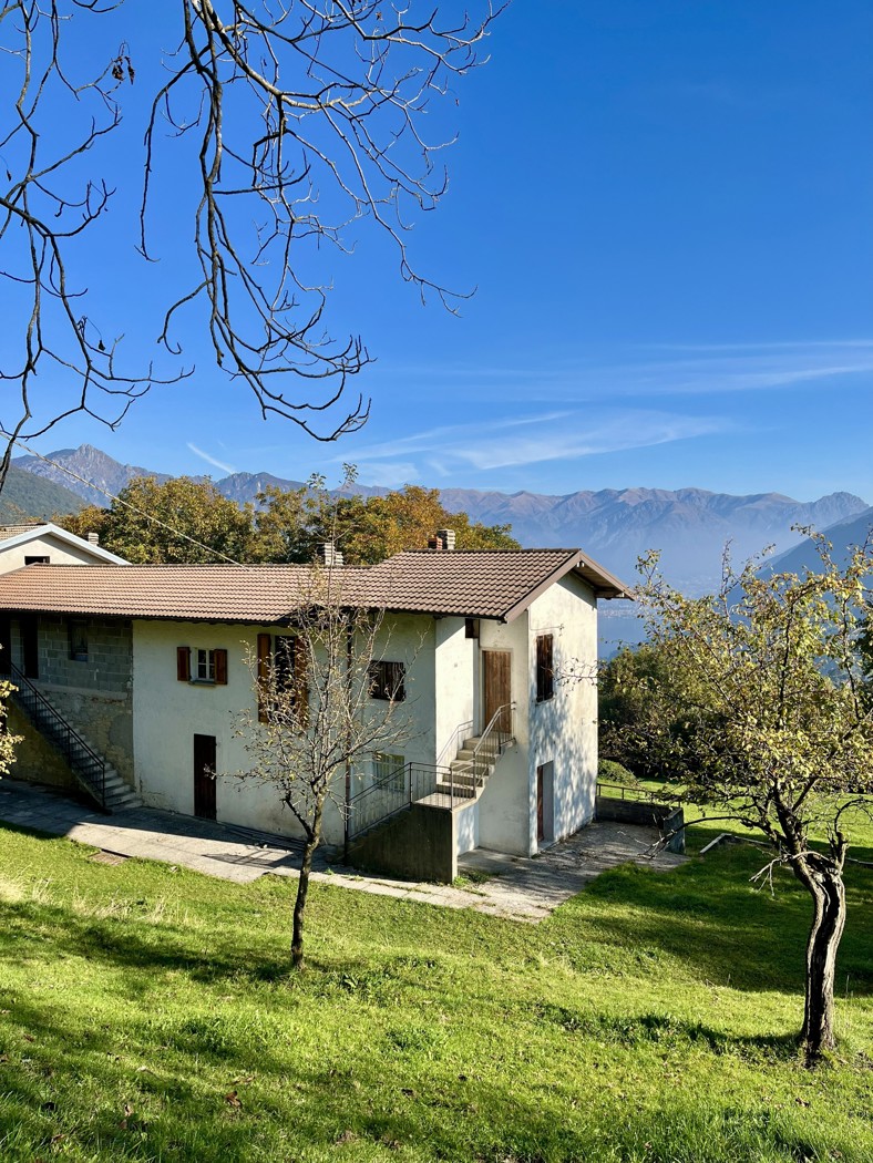 Casa indipendente in vendita a Alta Valle Intelvi