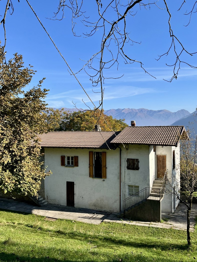 Casa indipendente in vendita a Alta Valle Intelvi