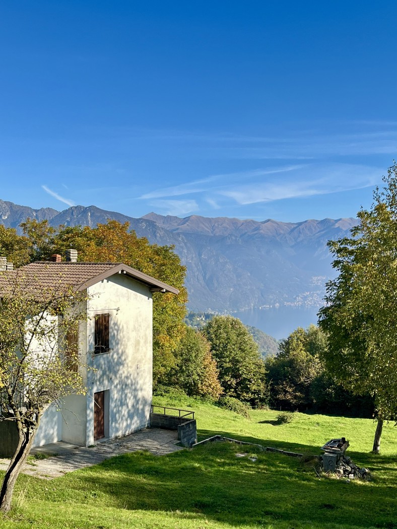 Casa indipendente in vendita a Alta Valle Intelvi