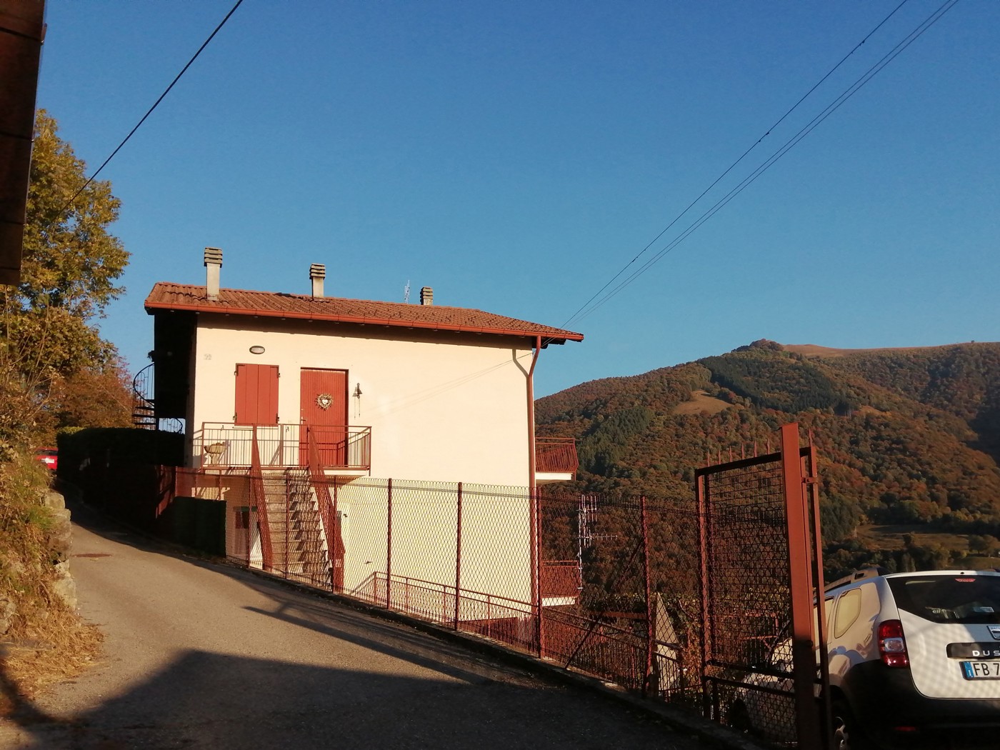 Quadrilocale in vendita a Ponna