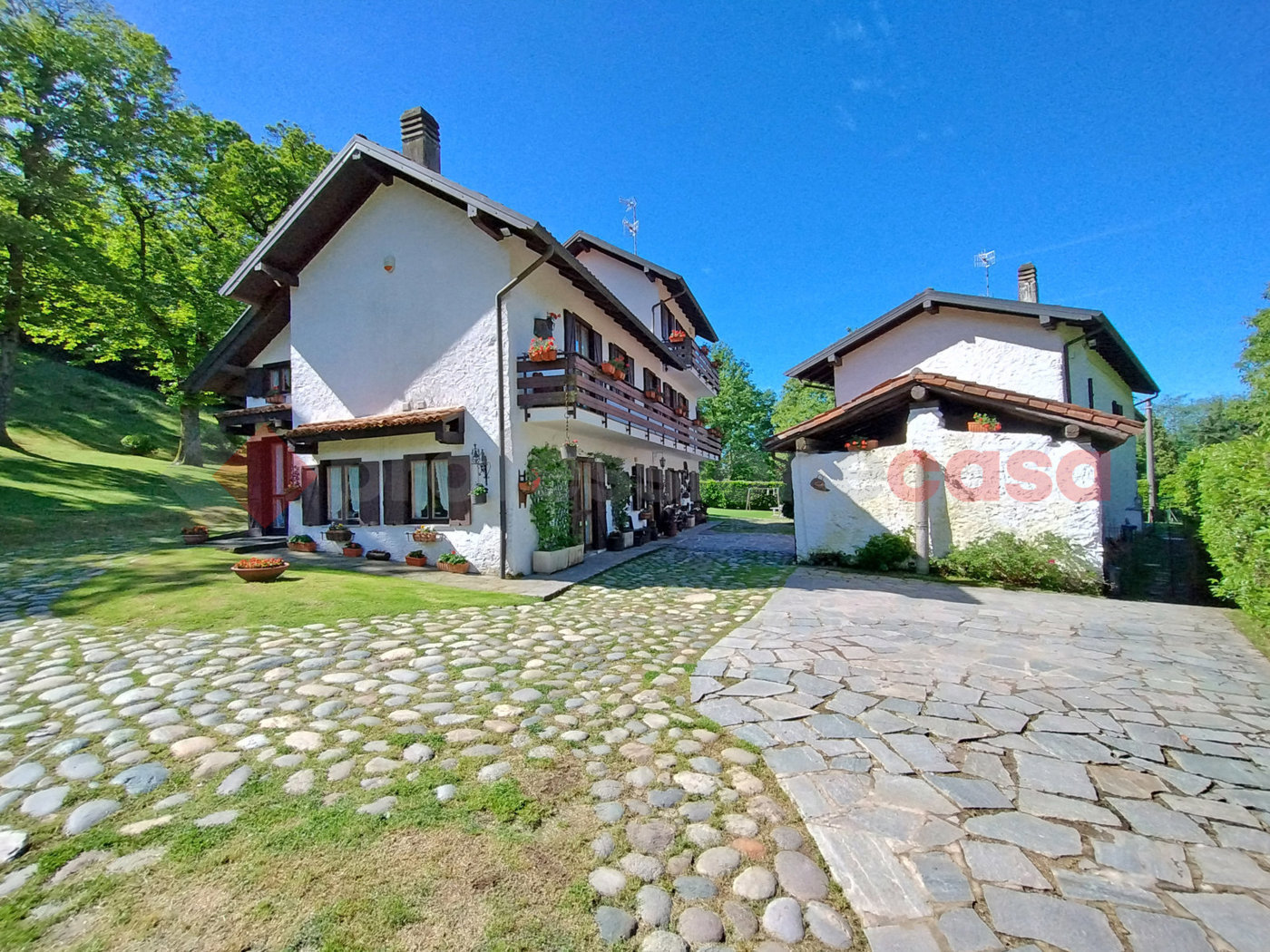 Casa indipendente con giardino a Arona