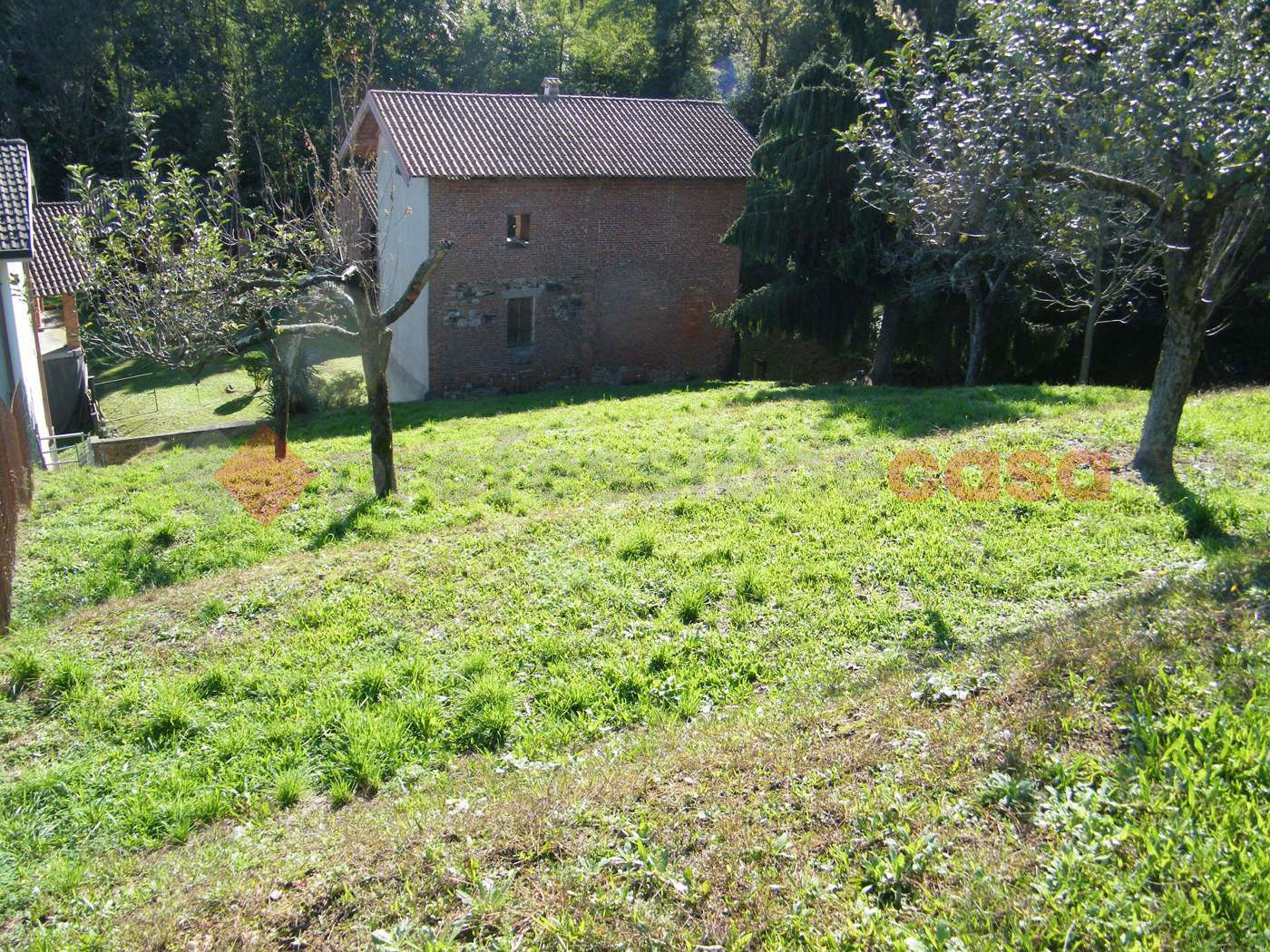 Rustico con giardino a Bogogno