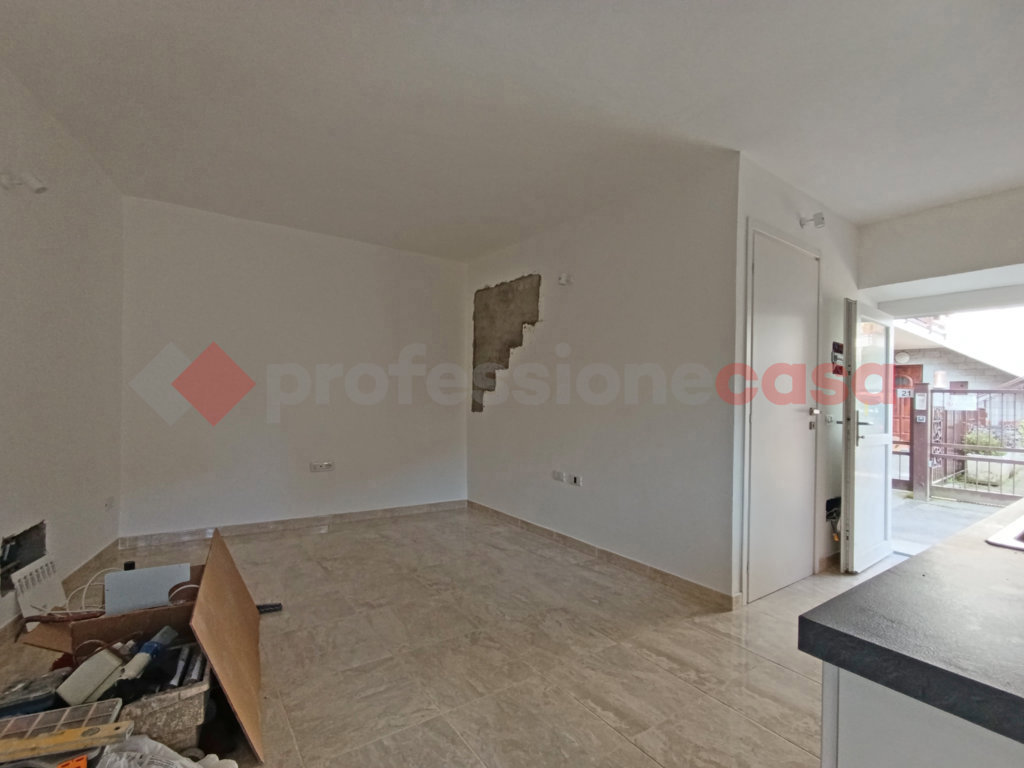 Bilocale in vendita a Arona