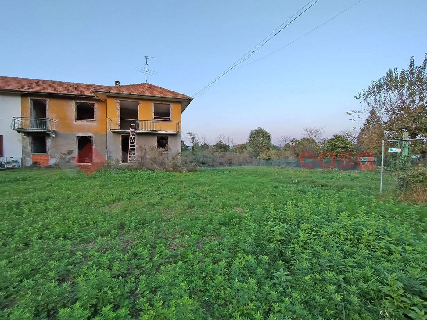 Casa indipendente con giardino a Castelletto Sopra Ticino