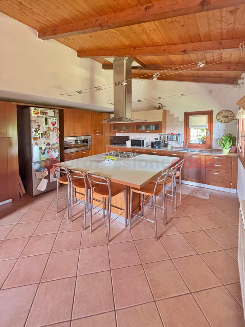 Villa con giardino a Borgomanero