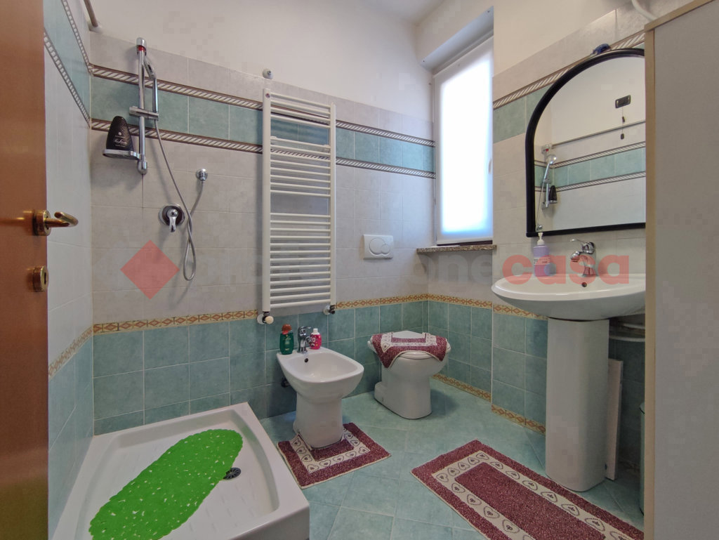 Villa con giardino a Pombia