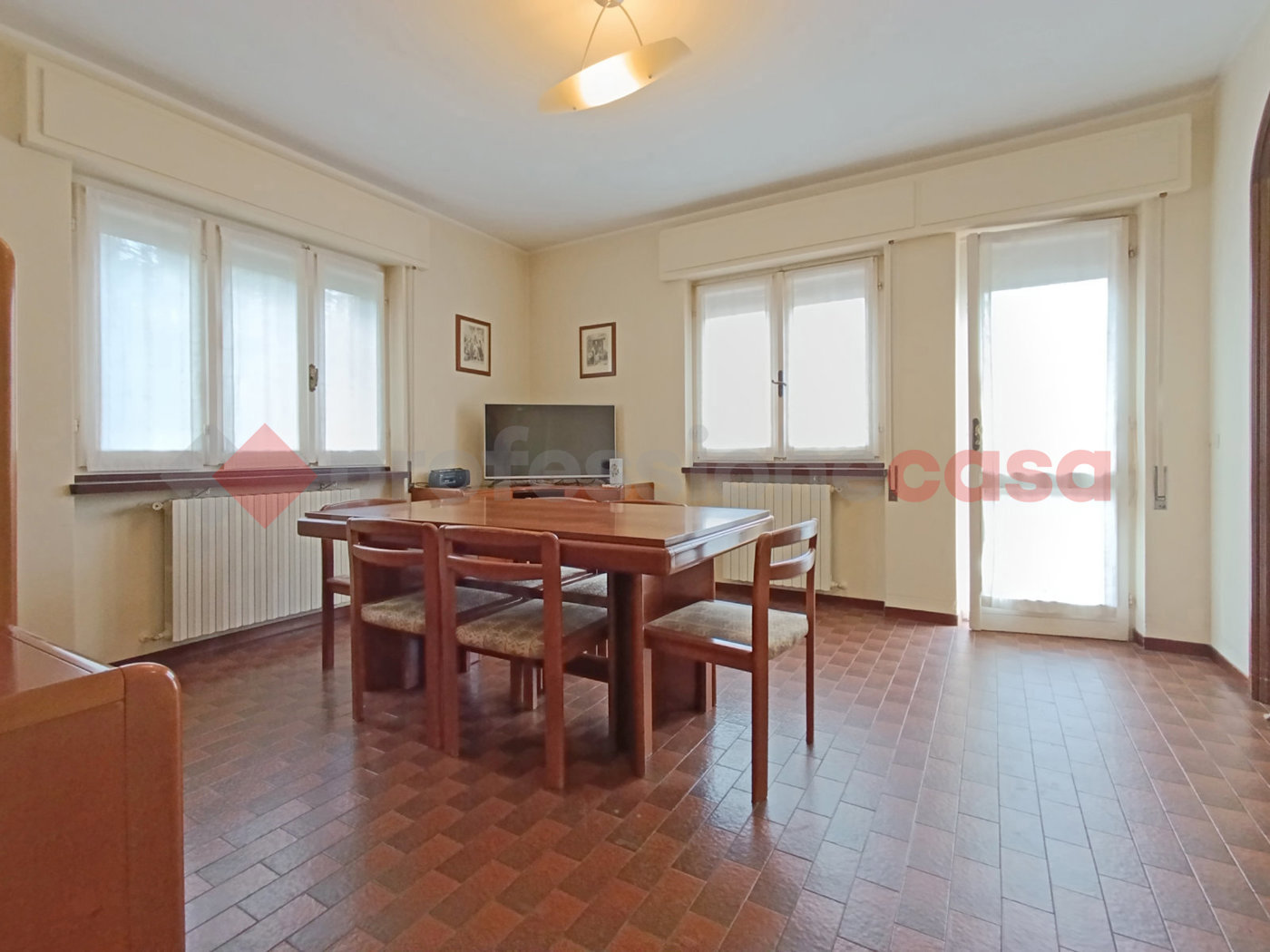 Casa indipendente con giardino a Lesa