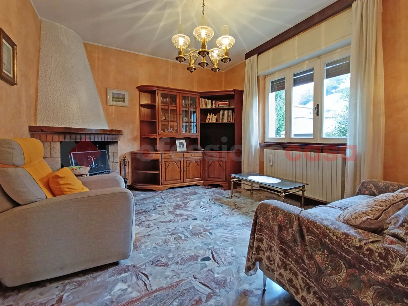 Casa indipendente con giardino a Lesa