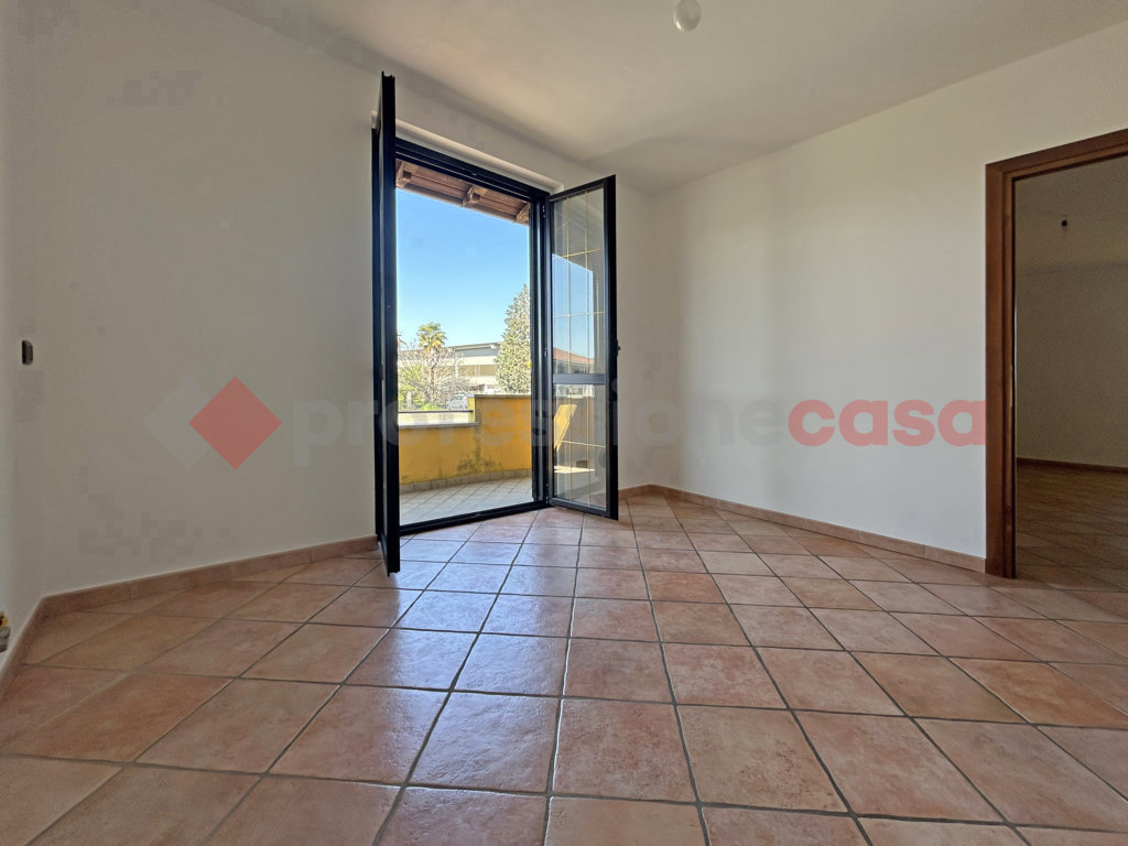 Casa indipendente con giardino a Borgo Ticino