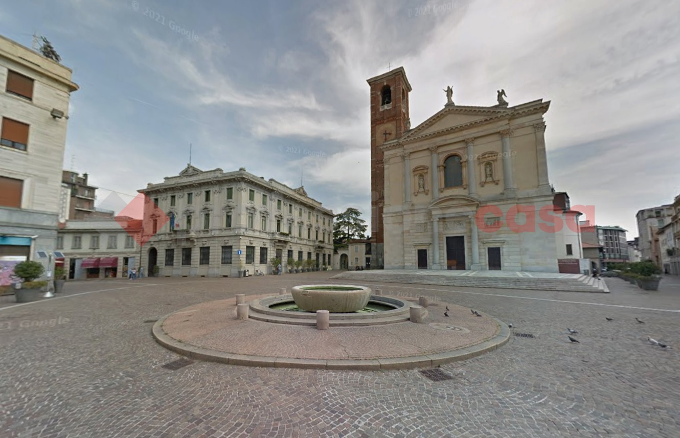 Attivit commerciale Bar e tabacchi in vendita a Gallarate