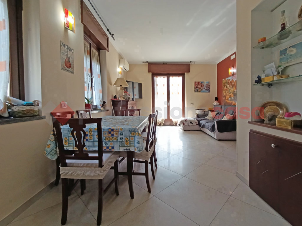 Quadrilocale con box a Arona