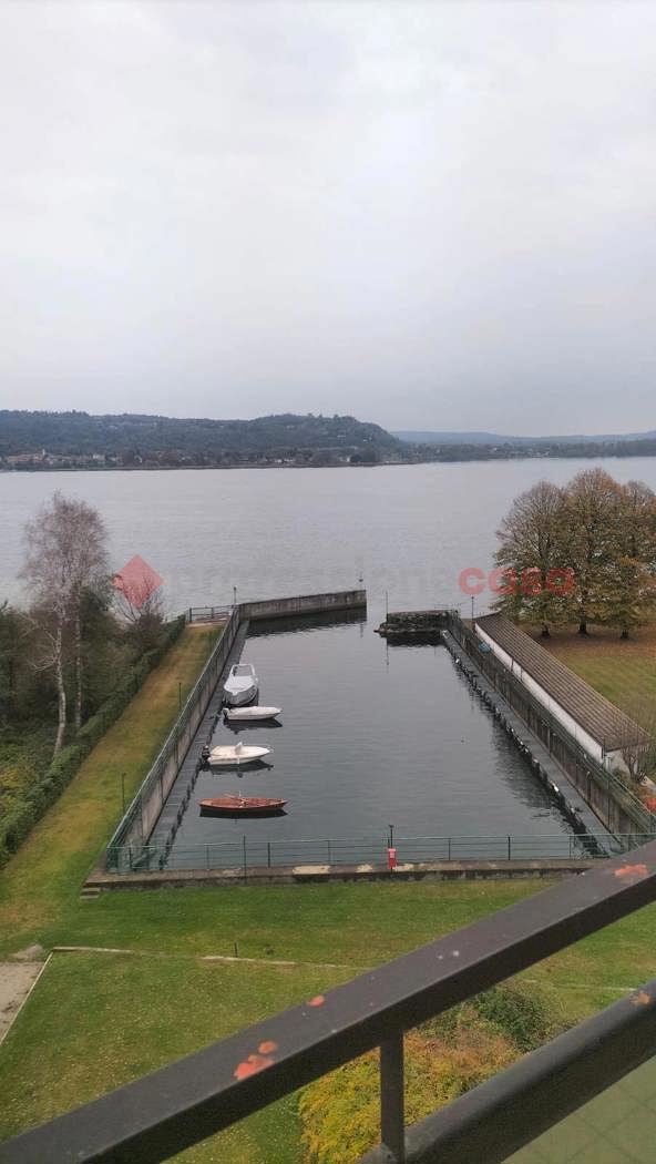 Trilocale arredato in affitto a Dormelletto