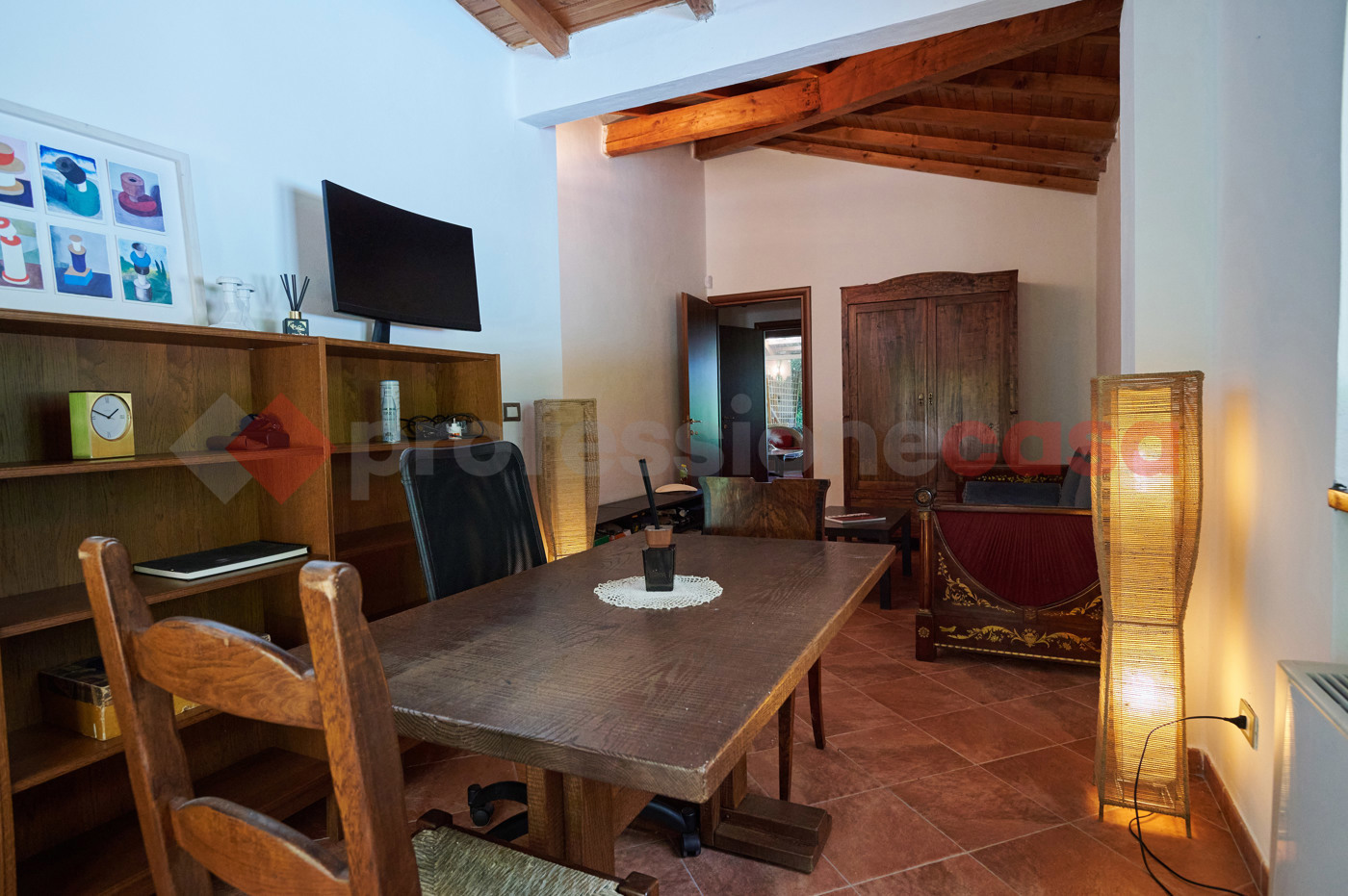 Villa con giardino a Agrate Conturbia