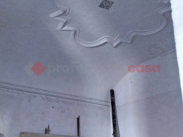 Trilocale da ristrutturare a Omegna